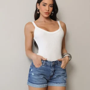 Shorts Jeans Feminino com Barra Virada